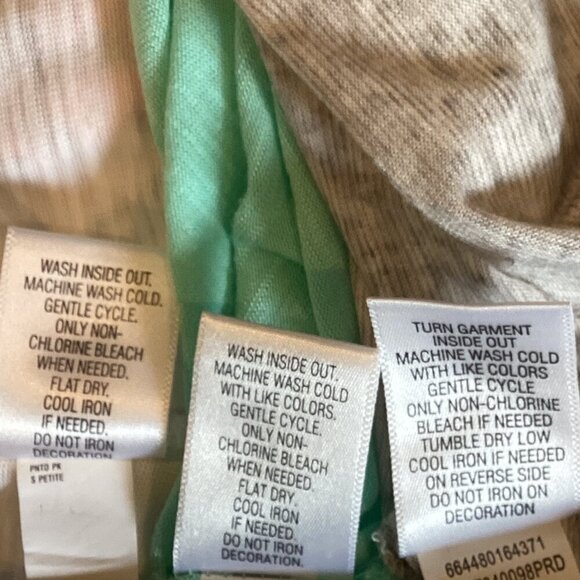 Bundle of 3 APT.9 Rhinestone/Graphic Tees Sz PS #89Q - Picture 11 of 11